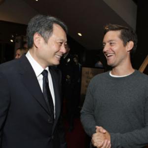 Ang Lee and Tobey Maguire at event of Se jie 2007