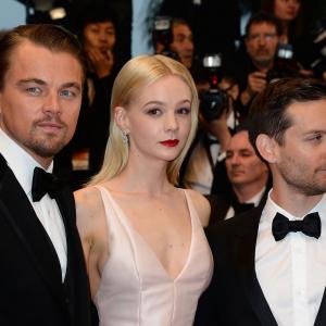 Leonardo DiCaprio, Tobey Maguire and Carey Mulligan at event of Didysis Getsbis (2013)