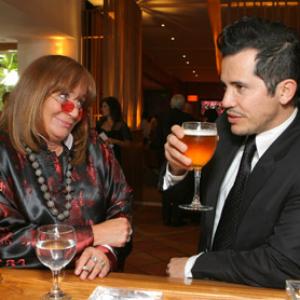 John Leguizamo and Penny Marshall at event of The 79th Annual Academy Awards (2007)