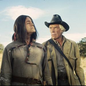 Still of Lee Marvin and Oliver Reed in The Great Scout & Cathouse Thursday (1976)