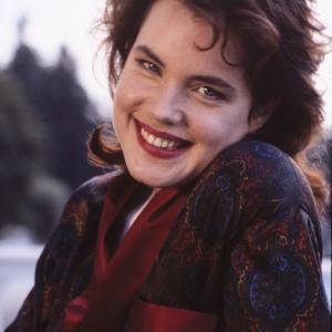 Still of Elizabeth McGovern in The Favor 1994