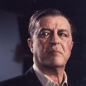 X The Man With XRay Eyes Ray Milland