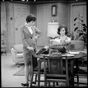 Still of Mary Tyler Moore Dick Van Dyke and Ann Morgan in The Dick Van Dyke Show 1961