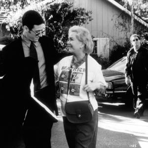 Still of Rob Morrow and Debbie Reynolds in Mother (1996)