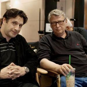 Still of Mike Nichols and Patrick Marber in Closer (2004)