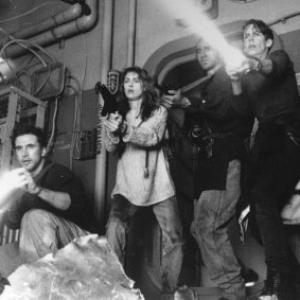 Still of Jamie Lee Curtis William Baldwin Joanna Pacula and Cliff Curtis in Virus 1999