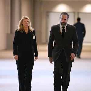 Still of Claire Danes and Mandy Patinkin in Tevyne (2011)