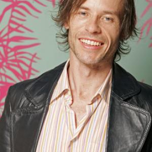 Guy Pearce at event of The Proposition (2005)