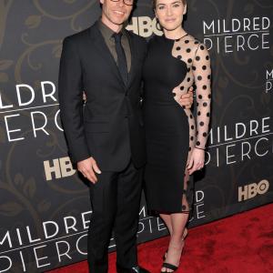 Kate Winslet and Guy Pearce at event of Mildred Pierce 2011