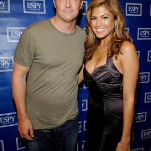Matthew Perry and Eva Mendes at event of ESPY Awards 2005
