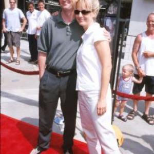 Helen Hunt and Matthew Perry at event of The Kid 2000