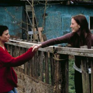 Still of Sarah Polley and Leonor Watling in My Life Without Me 2003