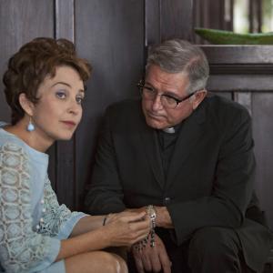 Still of Annie Potts in Five 2011