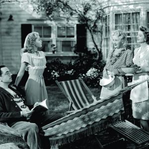 Still of Myrna Loy, William Powell and Gloria DeHaven in The Thin Man Goes Home (1945)