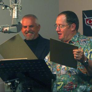 Still of John Ratzenberger and John Lasseter in Ratai 2006