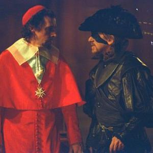Still of Tim Roth and Stephen Rea in The Musketeer 2001