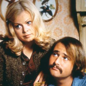Still of Rob Reiner and Sally Struthers in All in the Family 1971