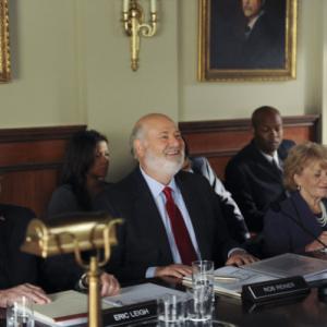 Still of Alec Baldwin and Rob Reiner in 30 Rock (2006)