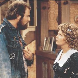 Still of Rob Reiner and Sally Struthers in All in the Family 1971