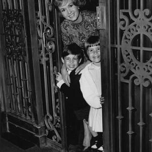 Debbie Reynolds with daughter Carrie and son Todd on the set of Mary Mary Warner Brothers 1963