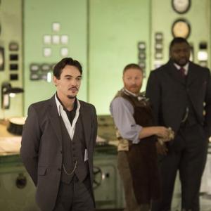 Still of Jonathan Rhys Meyers, Phil McKee and Nonso Anozie in Dracula (2013)