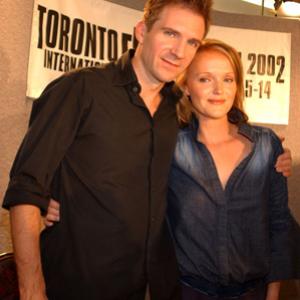 Ralph Fiennes and Miranda Richardson at event of Spider 2002