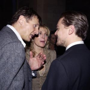Leonardo DiCaprio Liam Neeson and Natasha Richardson at event of Niujorko gaujos 2002