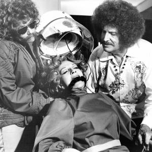 Still of Vincent Price, Diana Rigg, Coral Browne and Dennis Price in Theater of Blood (1973)