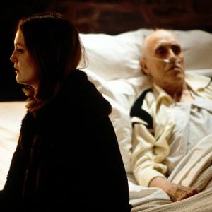 Still of Julianne Moore and Jason Robards in Magnolia 1999