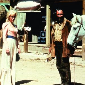 Still of Jason Robards and Stella Stevens in The Ballad of Cable Hogue (1970)
