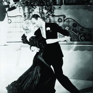 Still of Fred Astaire and Ginger Rogers in Flying Down to Rio 1933