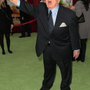 Mickey Rooney at event of Mapetai (2011)