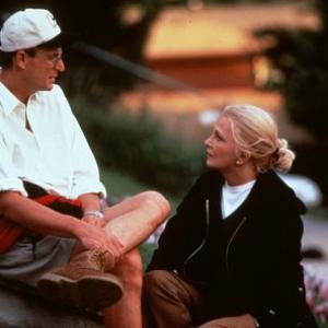 Still of Gena Rowlands and Bobby Cooper in Unhook the Stars 1996