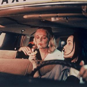 Still of Winona Ryder and Gena Rowlands in Night on Earth 1991