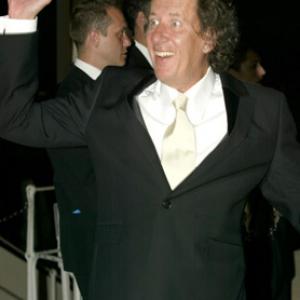 Geoffrey Rush at event of The Life and Death of Peter Sellers (2004)