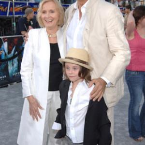 Frank Langella and Eva Marie Saint at event of Superman Returns 2006