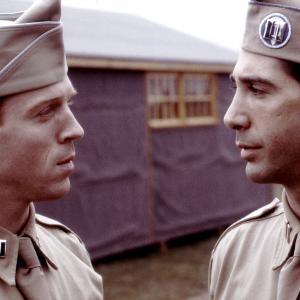 Still of David Schwimmer and Damian Lewis in Band of Brothers 2001