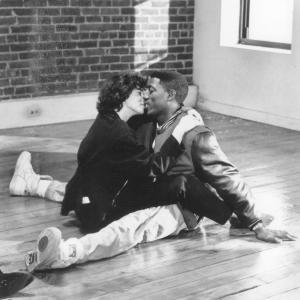 Still of Wesley Snipes and Annabella Sciorra in Jungle Fever 1991