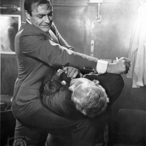 Still of Sean Connery and Robert Shaw in Is Rusijos su meile 1963