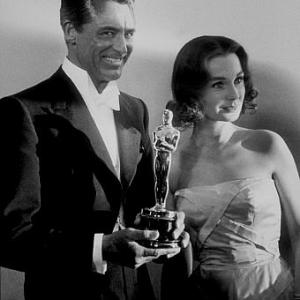 Academy Awards 30th Annual Cary Grant and Jean Simmons 1958