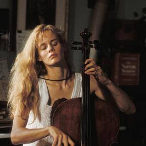Still of Lori Singer in Short Cuts 1993
