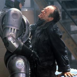 Still of Peter Weller and Kurtwood Smith in RoboCop 1987