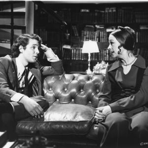 Still of Timothy Bottoms and Maggie Smith in Love and Pain and the Whole Damn Thing 1973