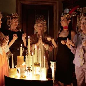 Still of Sandra Bullock, Ellen Burstyn, Fionnula Flanagan, Maggie Smith and Shirley Knight in Divine Secrets of the Ya-Ya Sisterhood (2002)