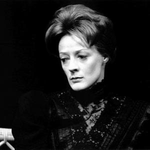 Maggie Smith in Hedda Gabler 1970 play production IV