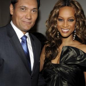 Jimmy Smits and Tyra Banks