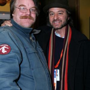 Philip Seymour Hoffman and Fisher Stevens at event of The Savages 2007