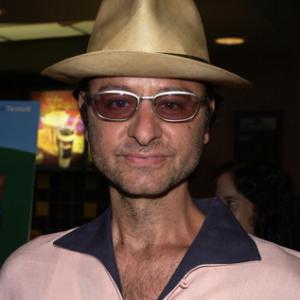 Fisher Stevens at event of The Chacircteau 2001