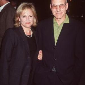 Patrick Stewart and Wendy Neuss at event of Gilus sukretimas 1998