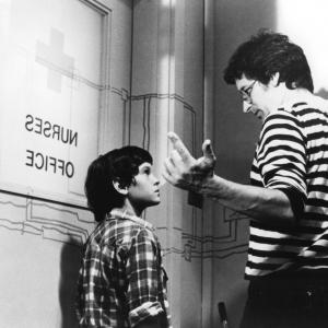 Still of Steven Spielberg and Henry Thomas in Ateivis 1982